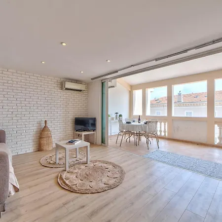 Duplex 2 -terrasse Vue Mer-felix Faure A2b024 *